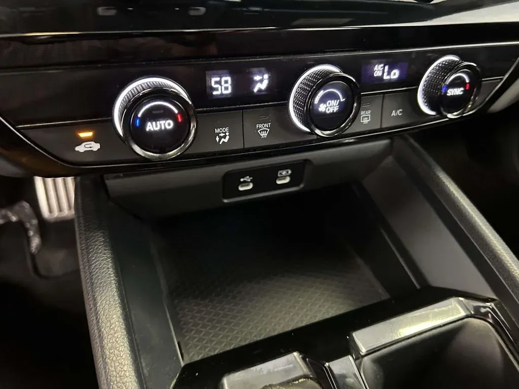 2024 Honda Accord Hybrid Sport thumbnail 21