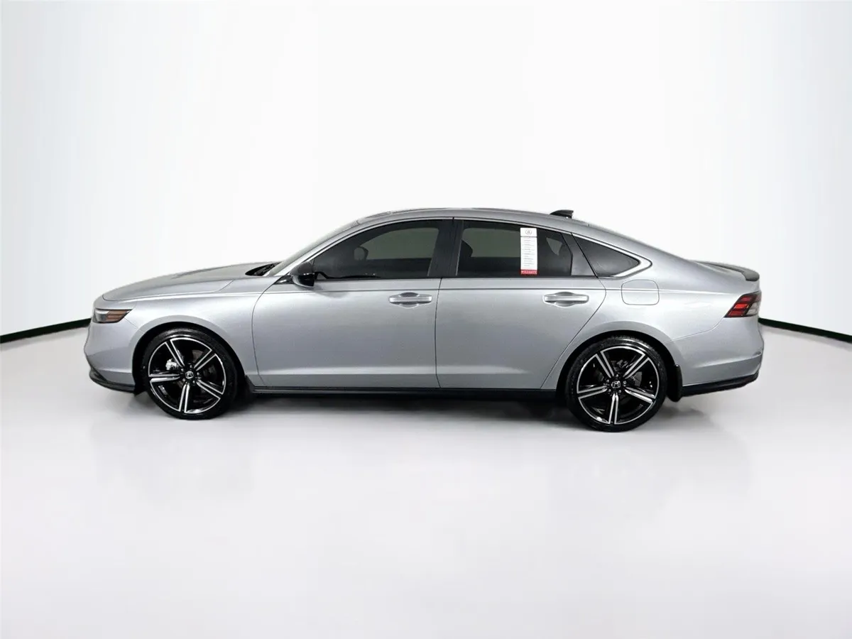 2024 Honda Accord Hybrid Sport thumbnail 12