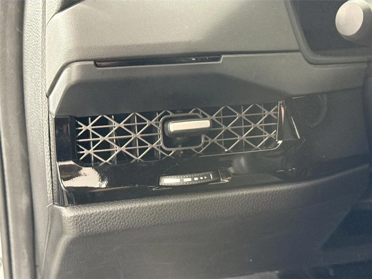2024 Honda Accord Hybrid Sport thumbnail 14