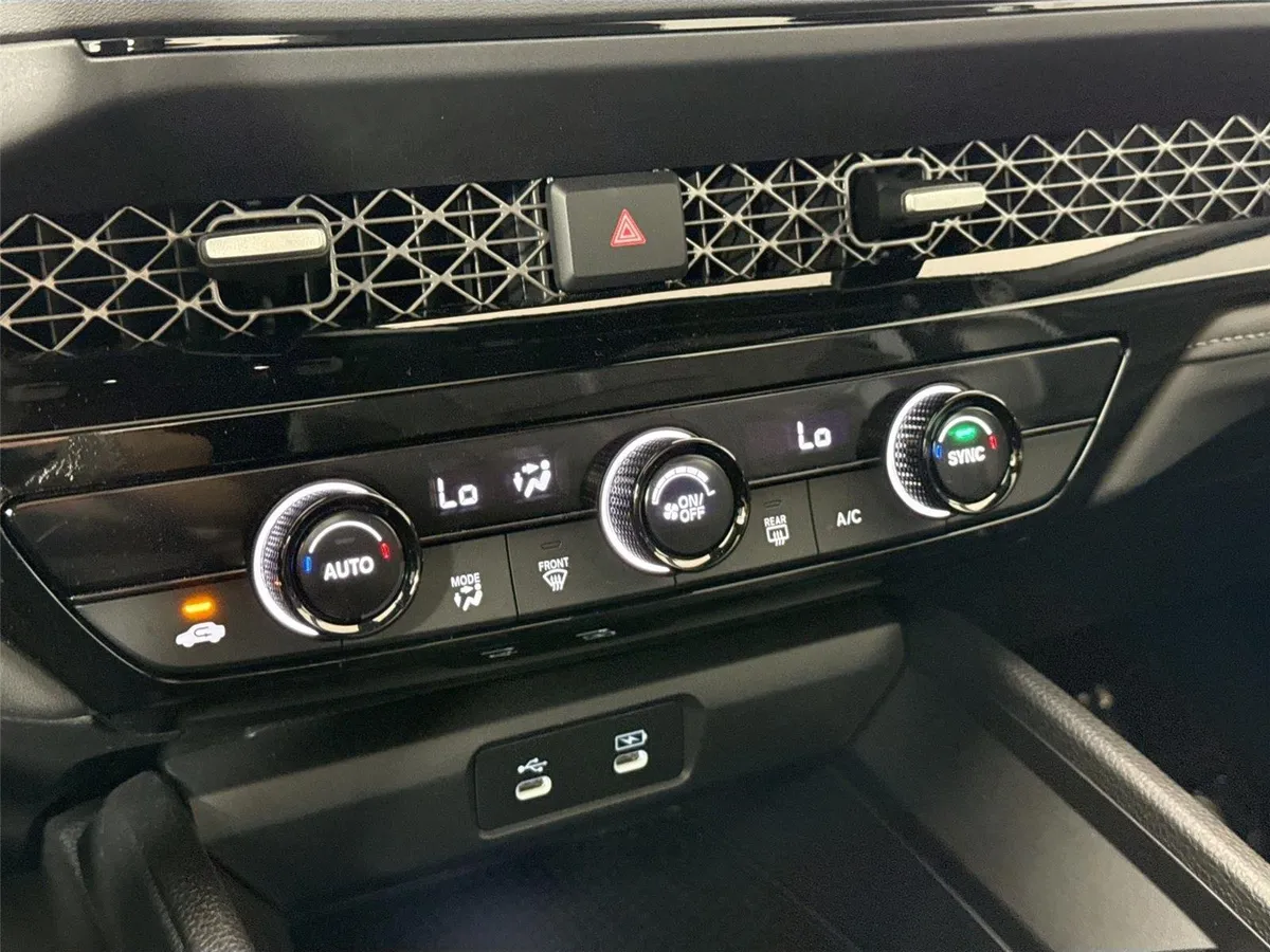 2024 Honda Accord Hybrid Sport thumbnail 24