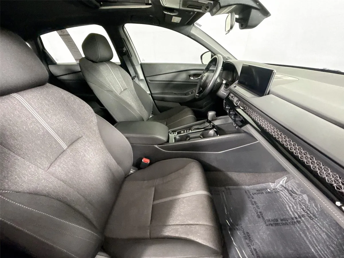 2024 Honda Accord Hybrid Sport thumbnail 39