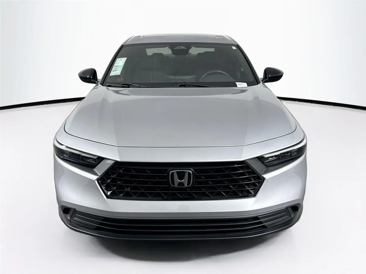 2024 Honda Accord Hybrid Sport thumbnail 7