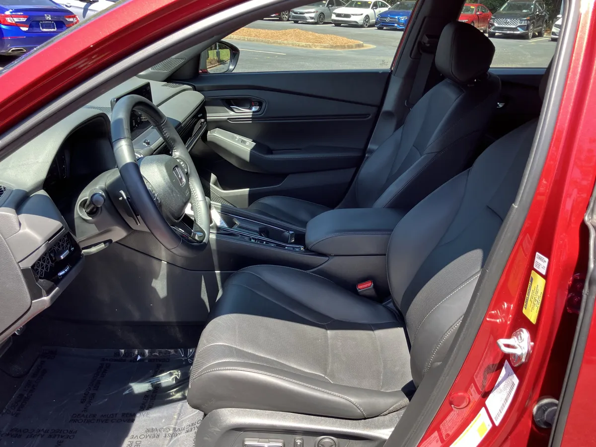 2024 Honda Accord Hybrid Sport-L Sedan thumbnail 16