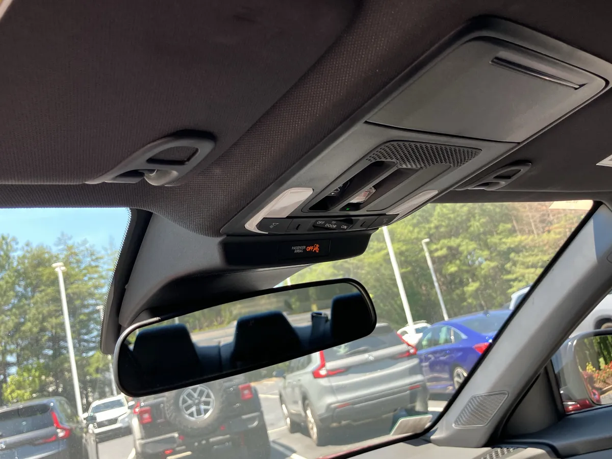 2024 Honda Accord Hybrid Sport-L Sedan thumbnail 29