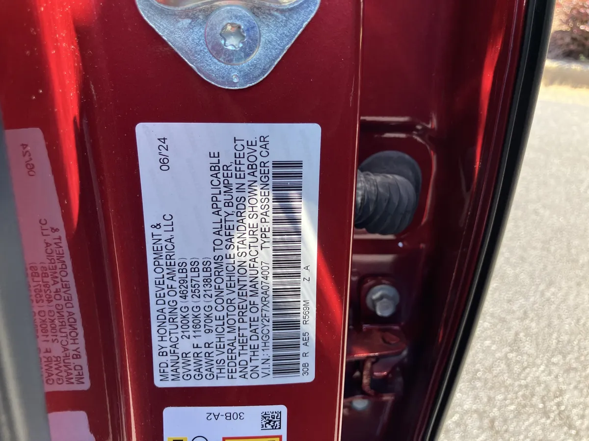 2024 Honda Accord Hybrid Sport-L Sedan thumbnail 37