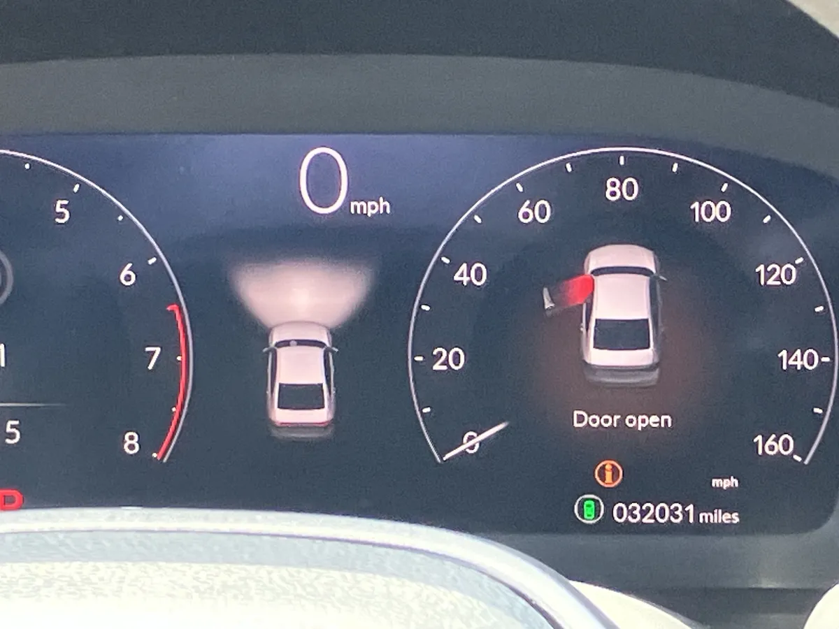 2024 Honda Accord LX CVT thumbnail 24