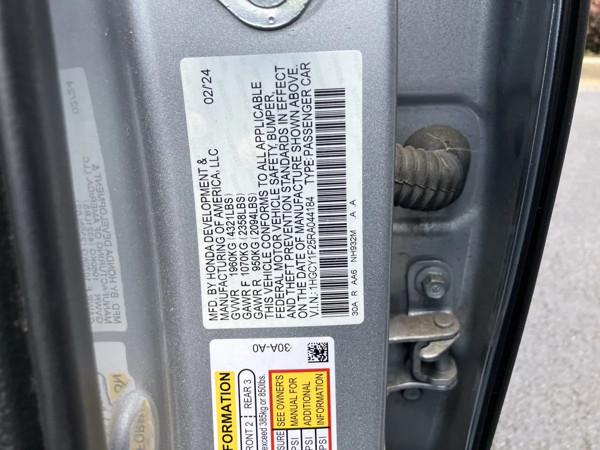 2024 Honda Accord LX CVT thumbnail 35