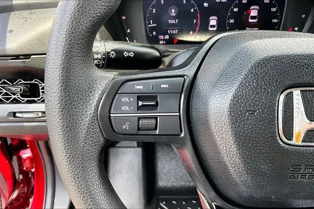2024 Honda Accord LX thumbnail 10