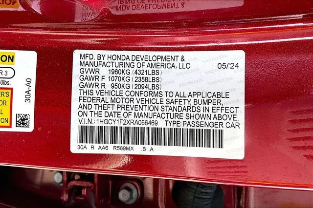 2024 Honda Accord LX thumbnail 16