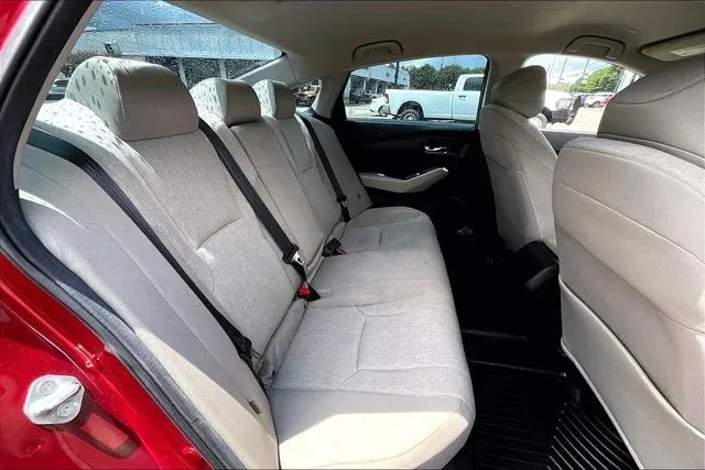 2024 Honda Accord LX thumbnail 20