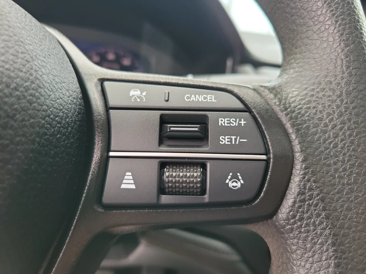 2024 Honda Accord Sedan EX thumbnail 18