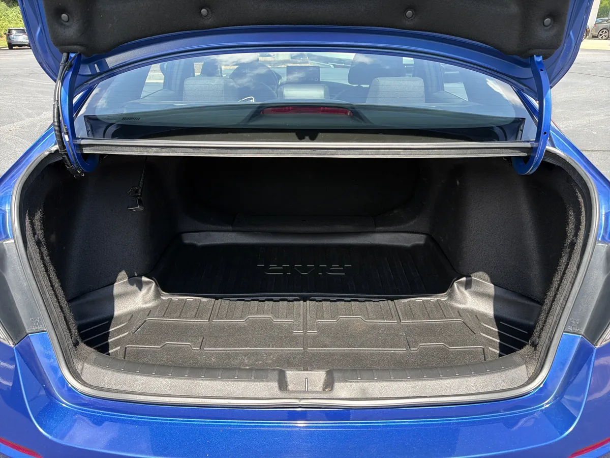 2024 Honda Civic Sedan Sport thumbnail 24