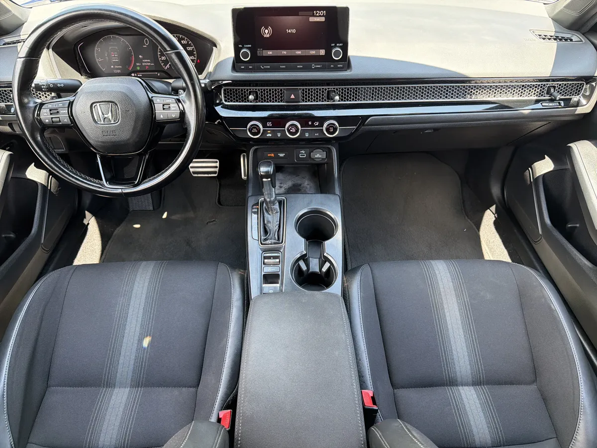 2024 Honda Civic Sedan Sport thumbnail 3