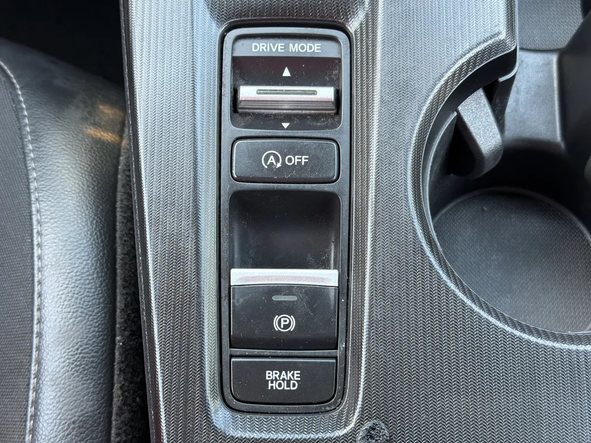 2024 Honda Civic Sedan Sport thumbnail 9