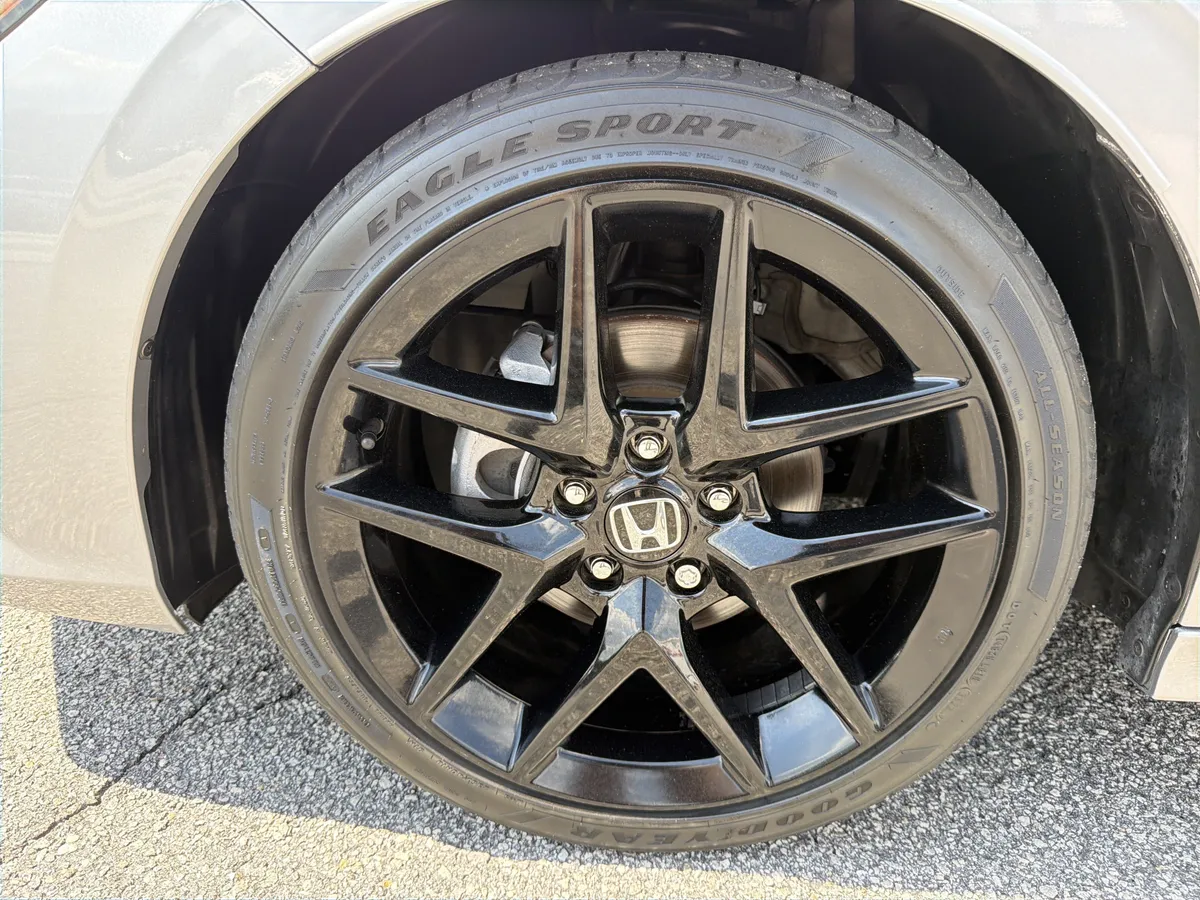 2024 Honda Civic Sport thumbnail 20