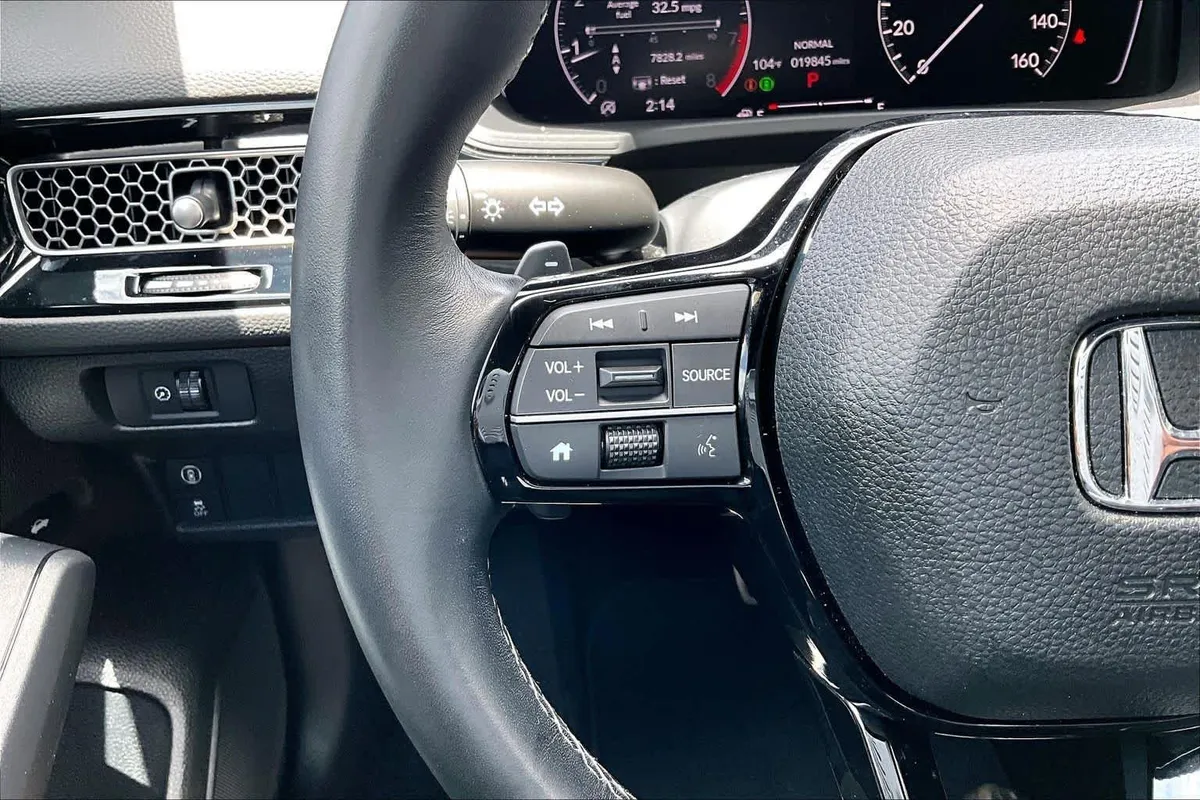 2024 Honda Civic Sport thumbnail 22