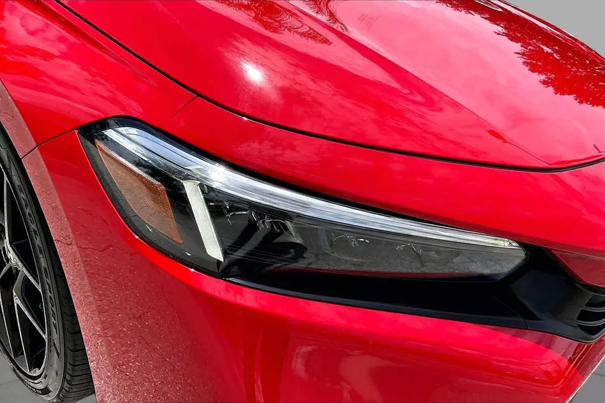 2024 Honda Civic Sport thumbnail 28