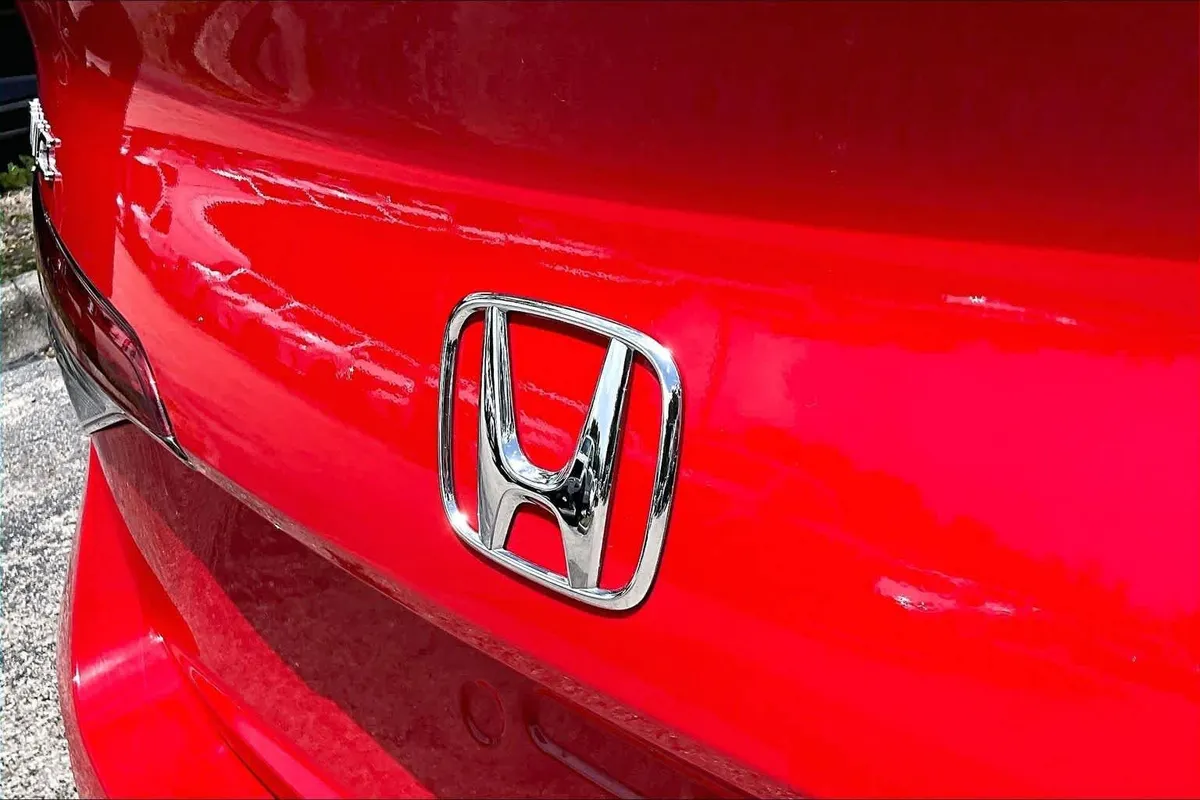 2024 Honda Civic Sport thumbnail 31