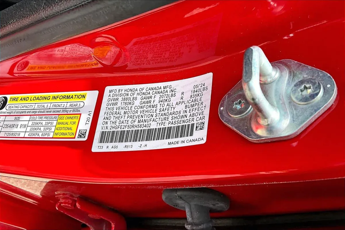 2024 Honda Civic Sport thumbnail 35