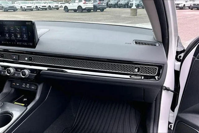2024 Honda Civic Touring thumbnail 21