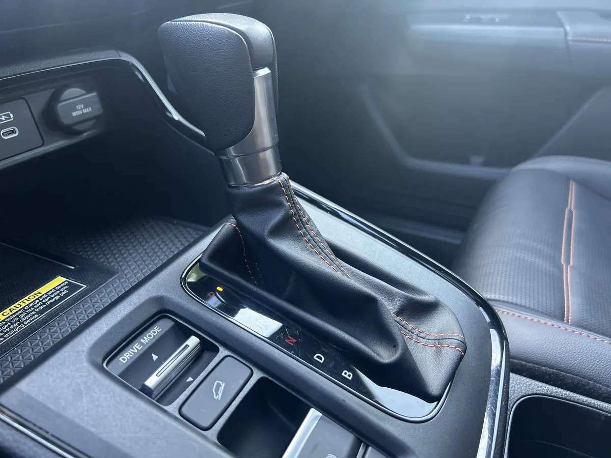 2024 Honda CR-V Hybrid Sport-L thumbnail 15