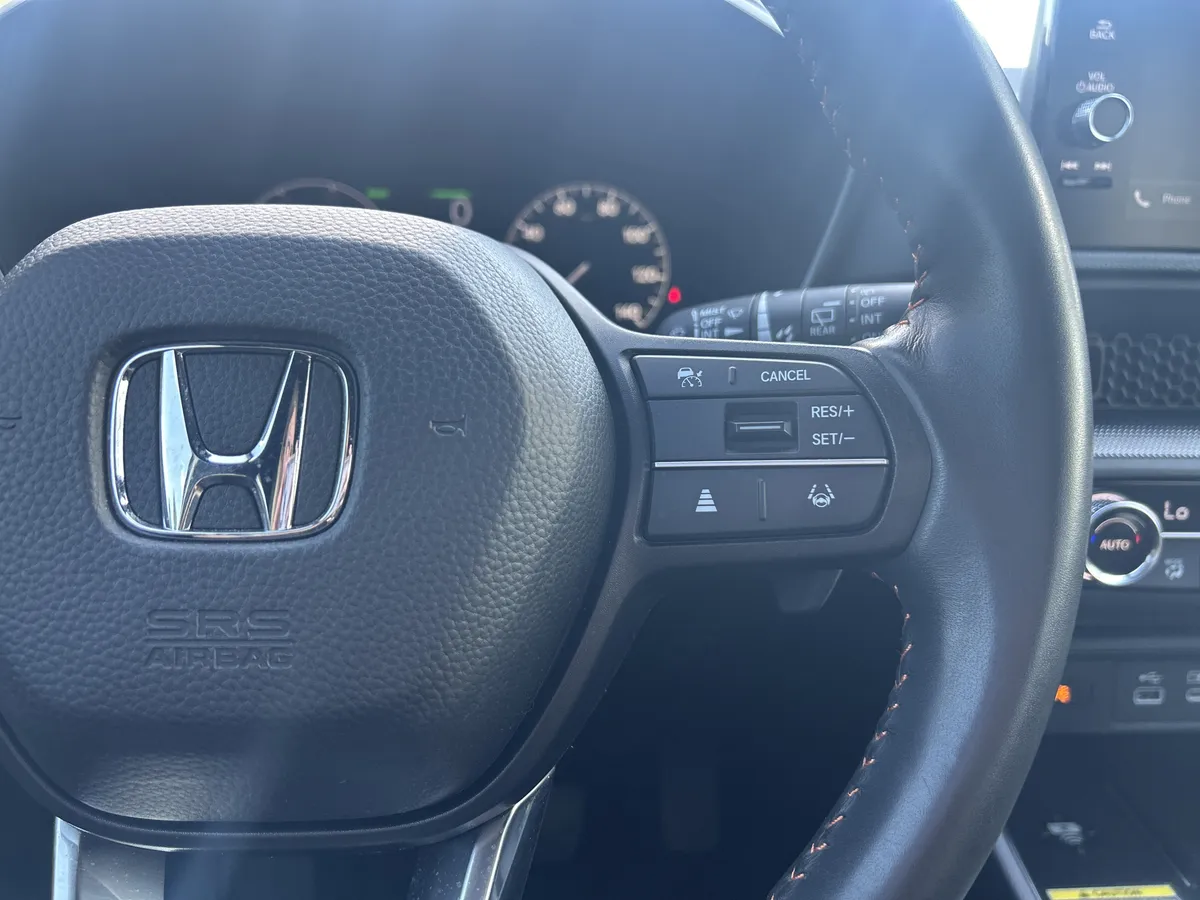 2024 Honda CR-V Hybrid Sport-L thumbnail 18
