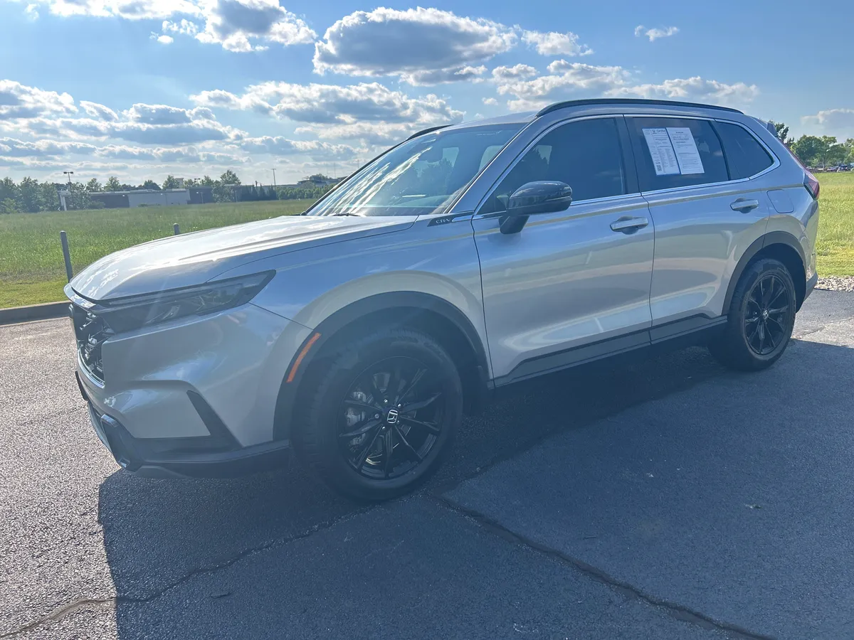2024 Honda CR-V Hybrid Sport-L thumbnail 4