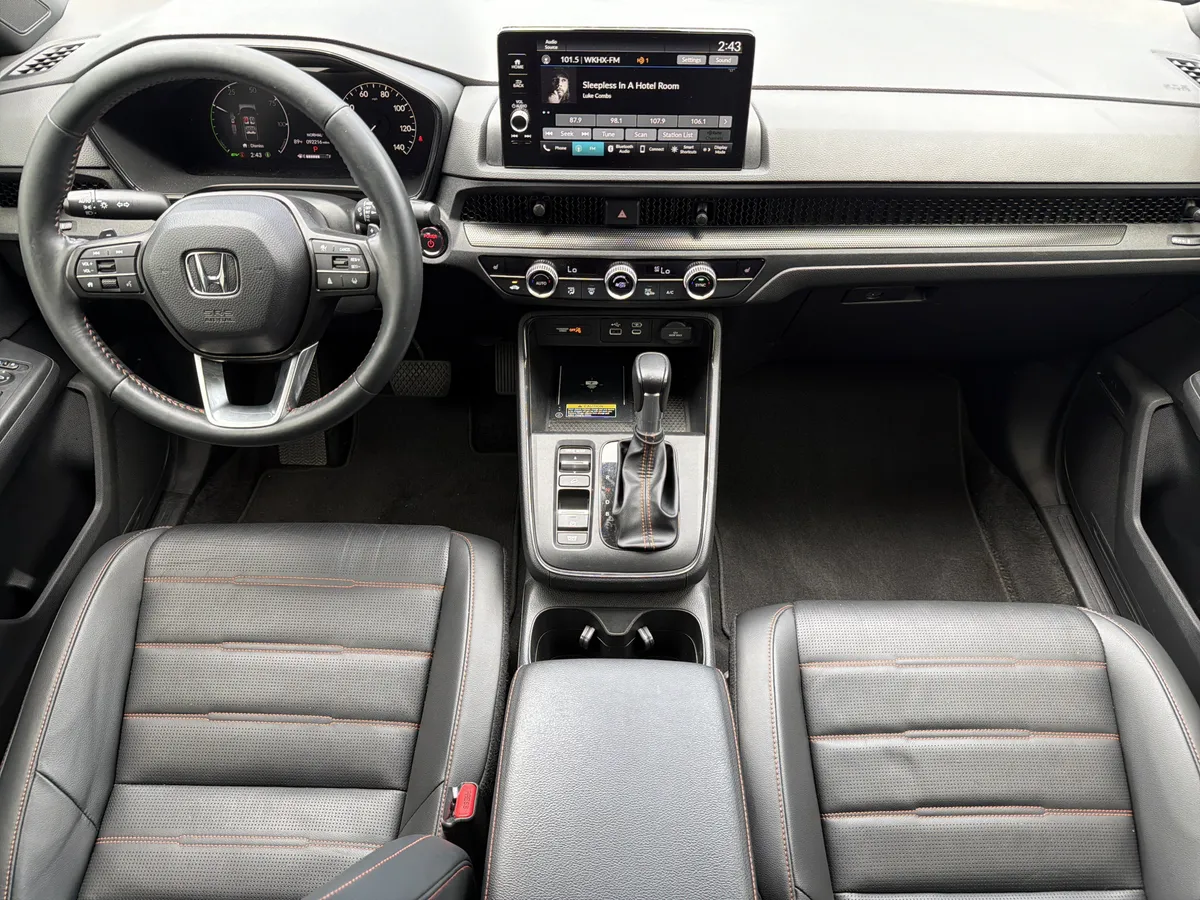 2024 Honda CR-V Hybrid Sport-L thumbnail 3