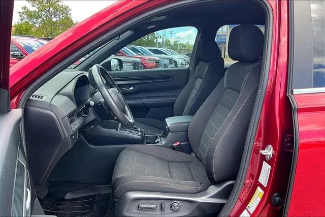 2024 Honda CR-V Hybrid Sport thumbnail 18