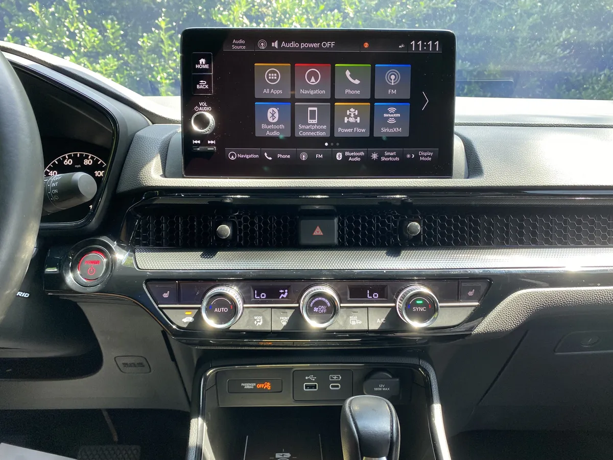 2024 Honda CR-V Hybrid Sport Touring thumbnail 23