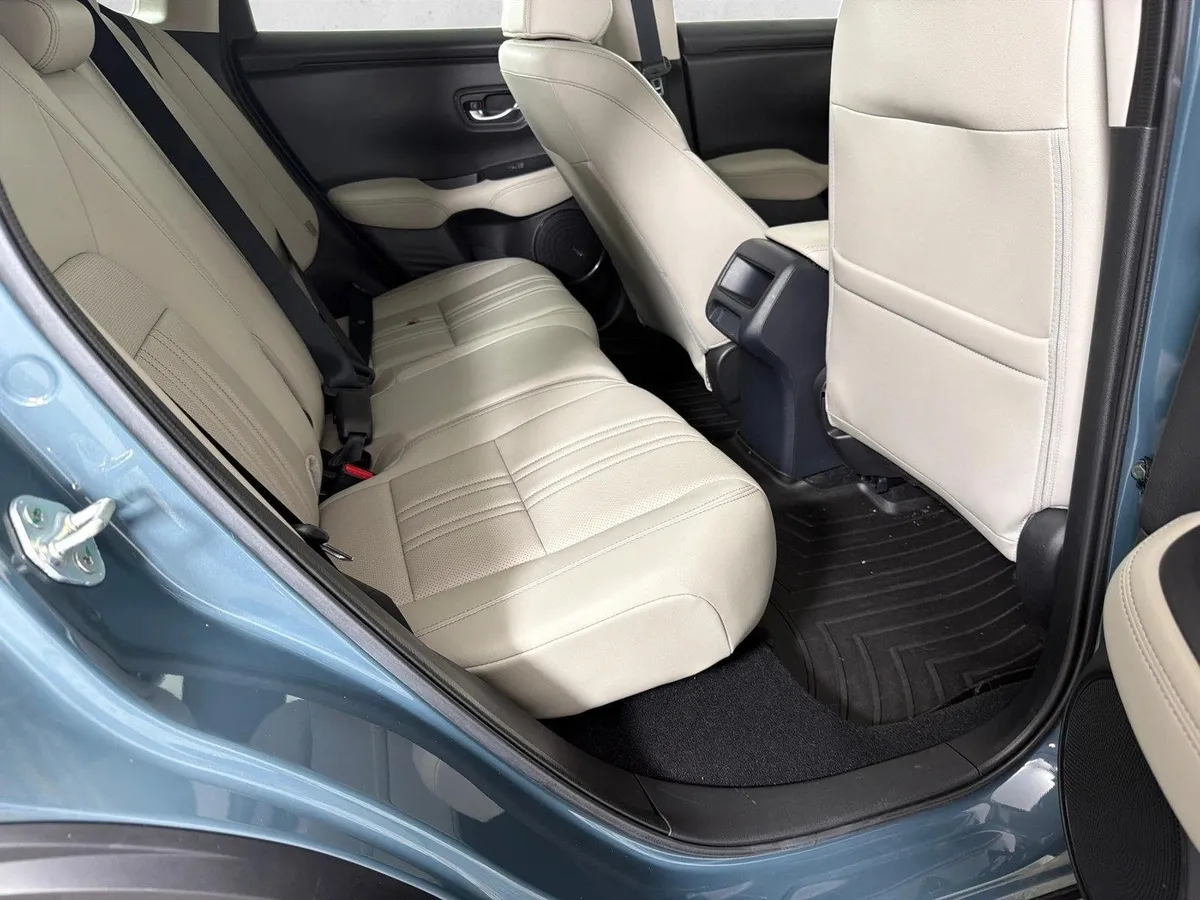 2024 Honda HR-V EX-L thumbnail 16