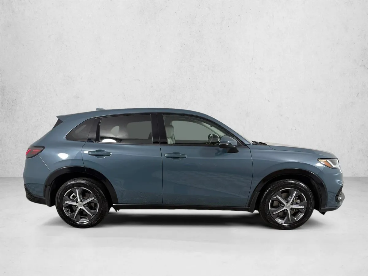 2024 Honda HR-V EX-L thumbnail 3