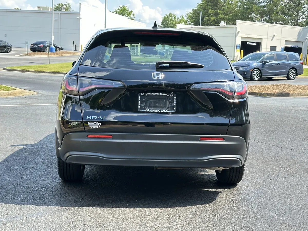 2024 Honda HR-V LX 2WD CVT thumbnail 9