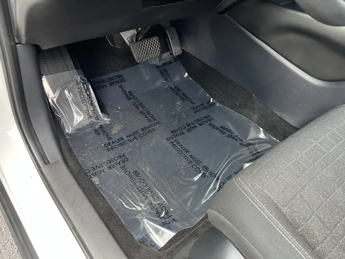 2024 Honda HR-V LX AWD CVT thumbnail 18