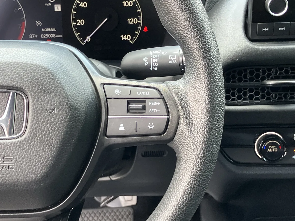 2024 Honda HR-V LX AWD CVT thumbnail 22