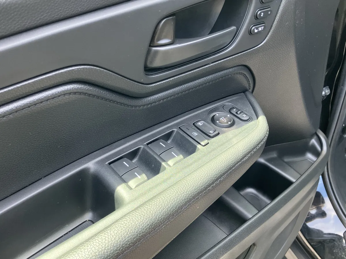 2024 Honda Odyssey EX-L Auto thumbnail 15