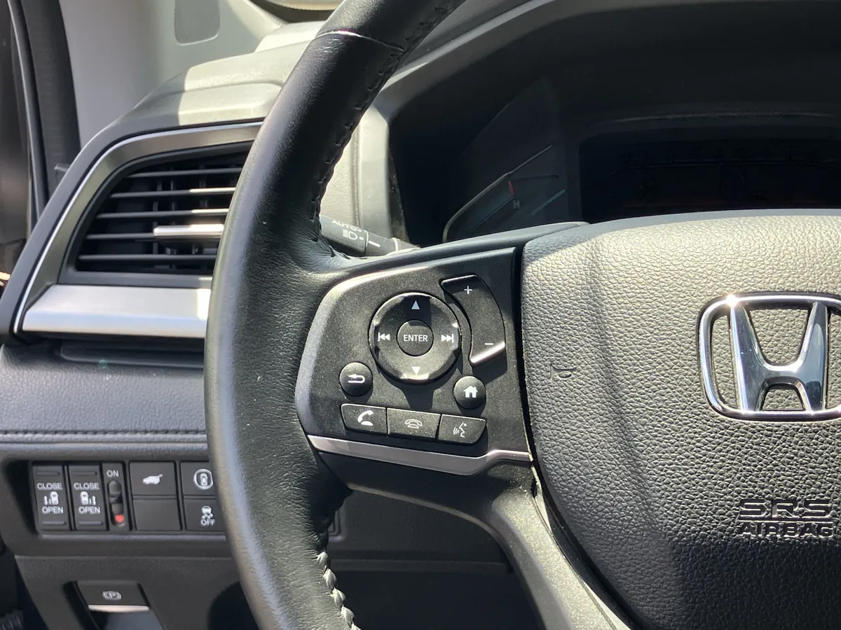 2024 Honda Odyssey EX-L Auto thumbnail 21