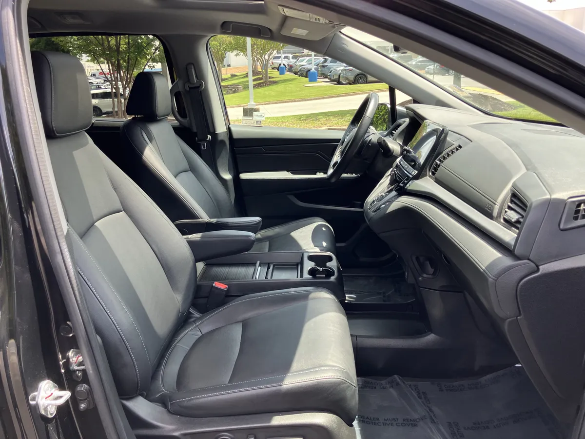 2024 Honda Odyssey EX-L Auto thumbnail 36