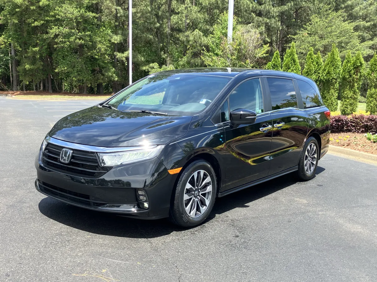 2024 Honda Odyssey EX-L Auto thumbnail 6