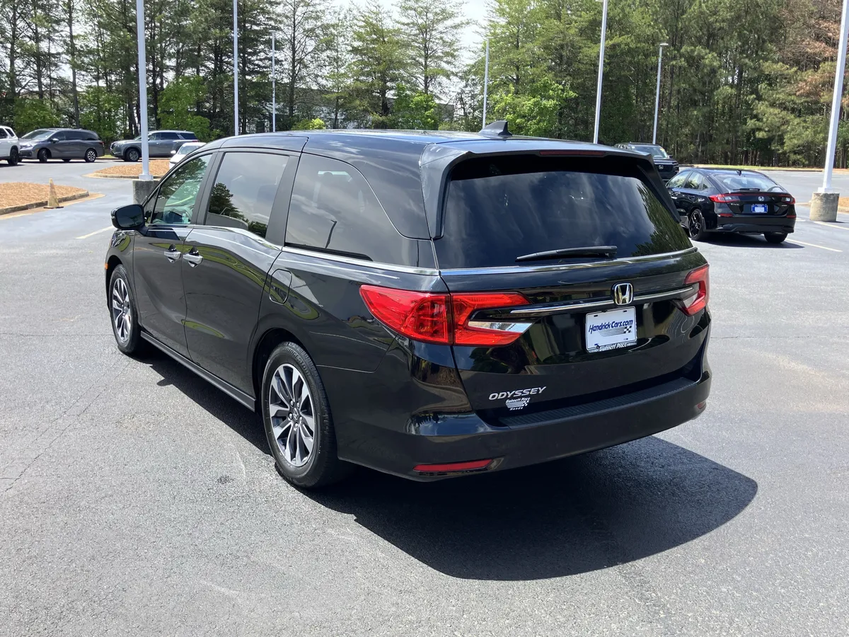 2024 Honda Odyssey EX-L Auto thumbnail 8