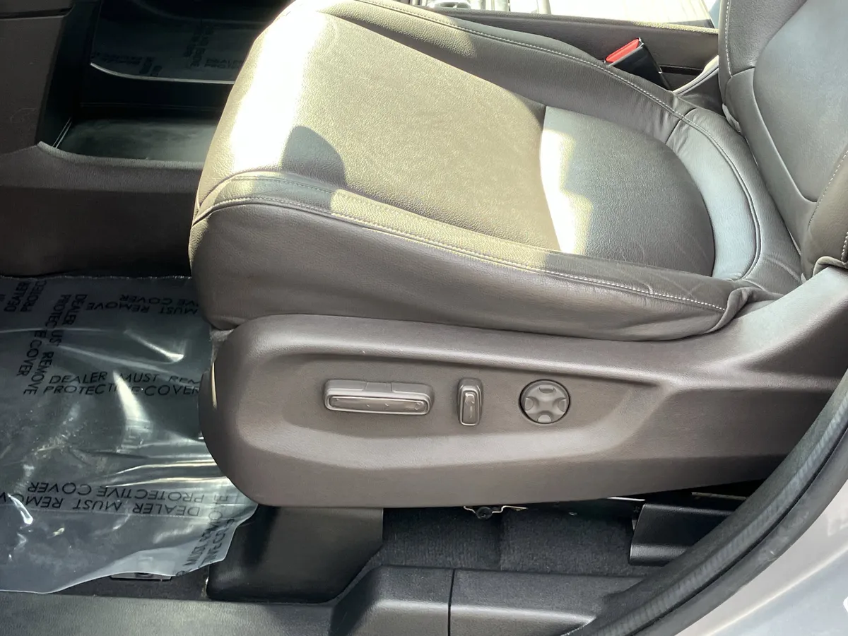 2024 Honda Odyssey EX-L Auto thumbnail 17