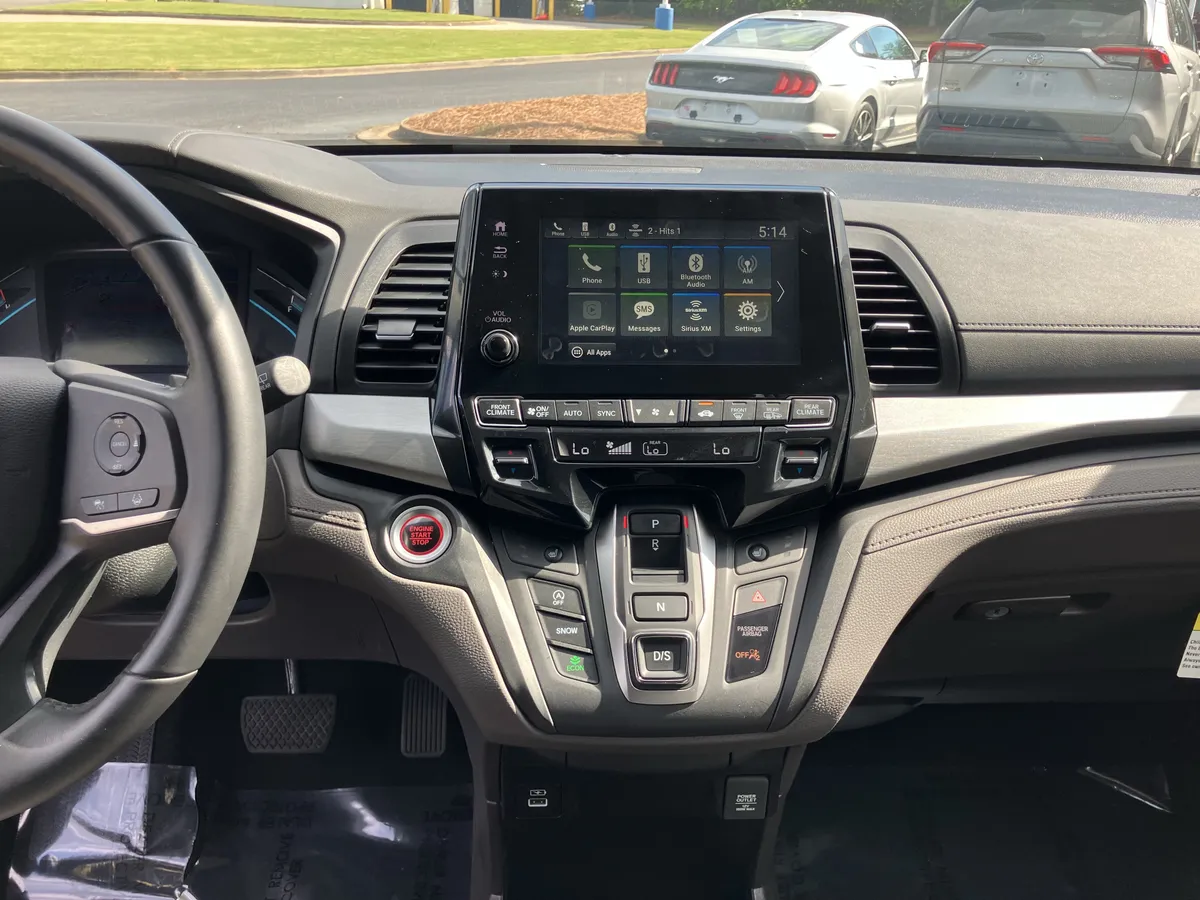 2024 Honda Odyssey EX-L Auto thumbnail 25
