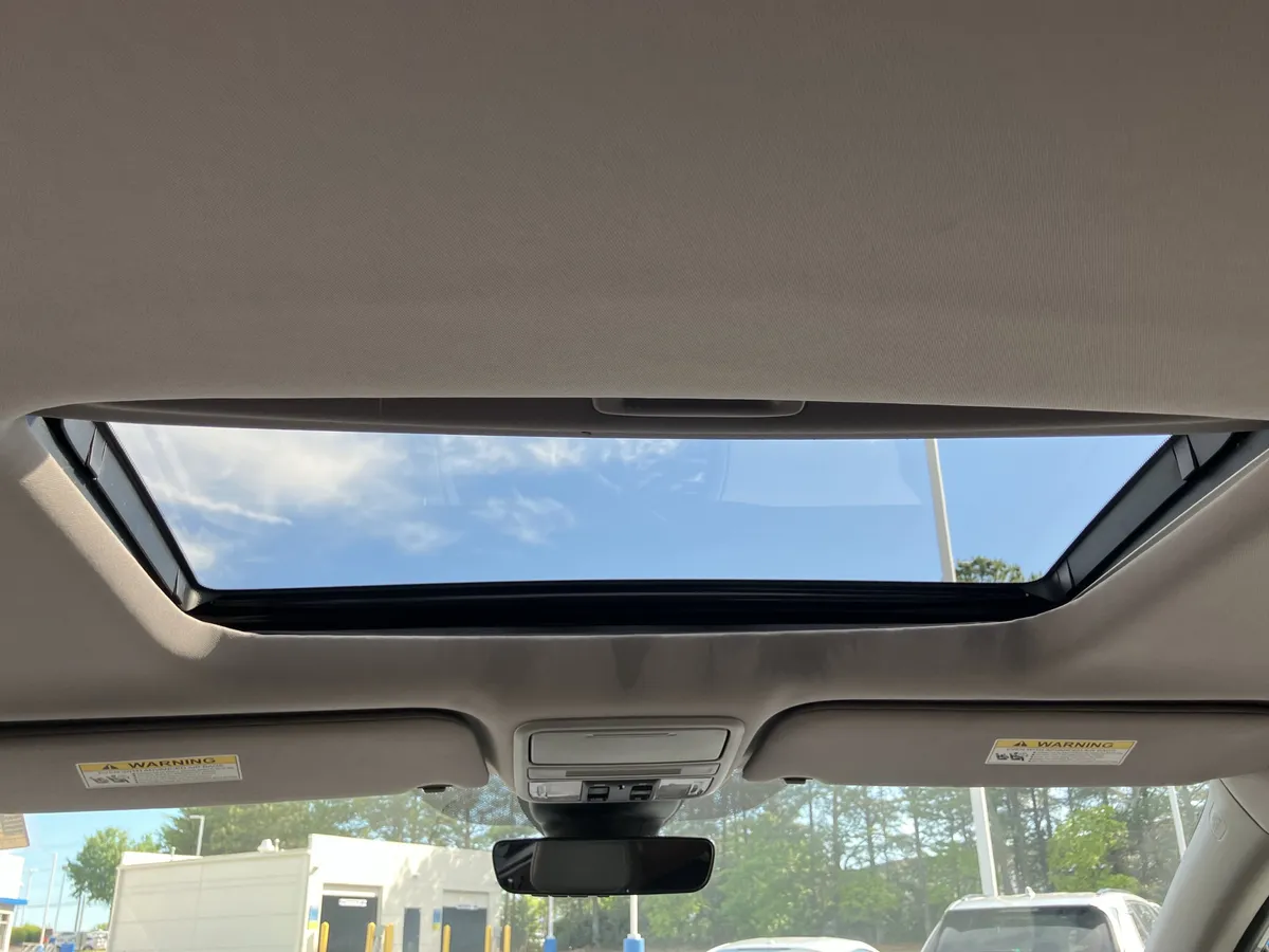 2024 Honda Odyssey EX-L Auto thumbnail 31