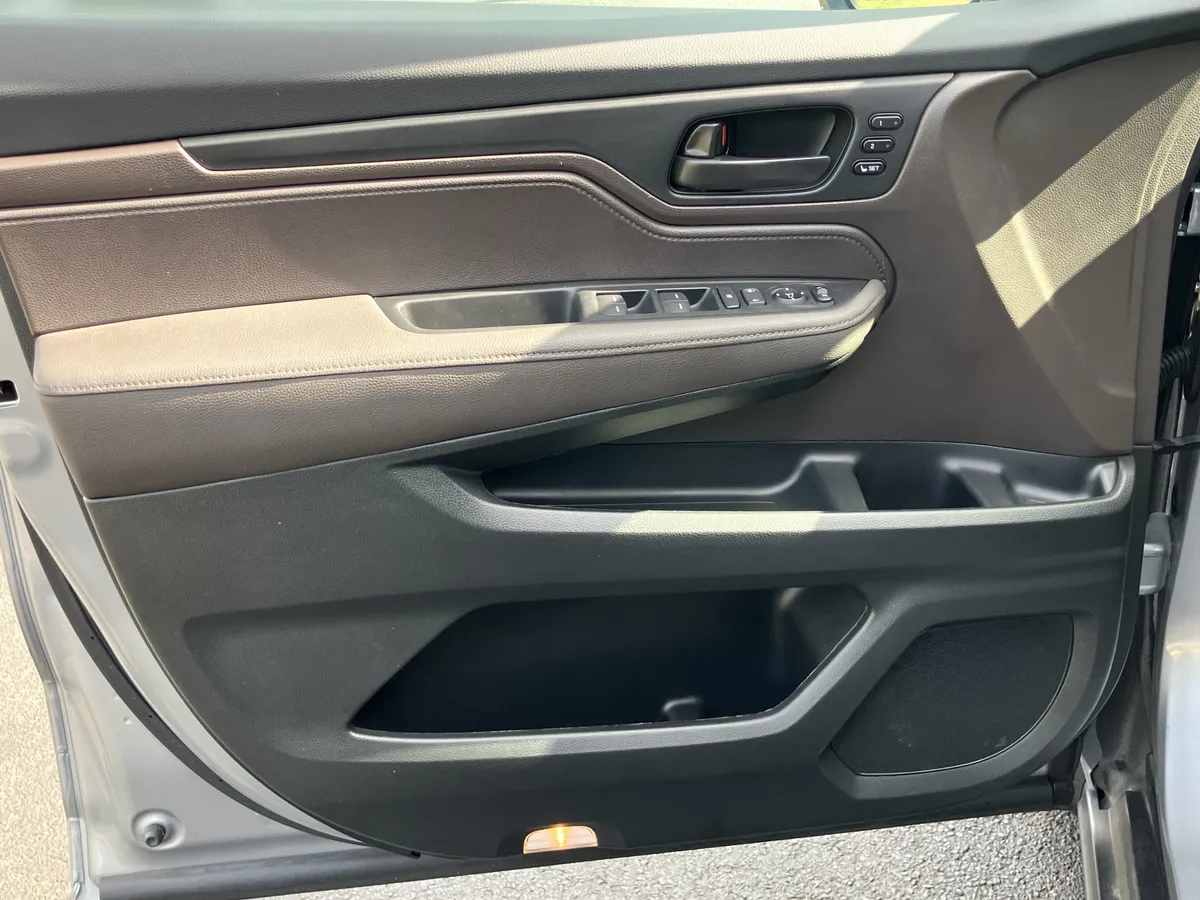 2024 Honda Odyssey EX-L Auto thumbnail 51