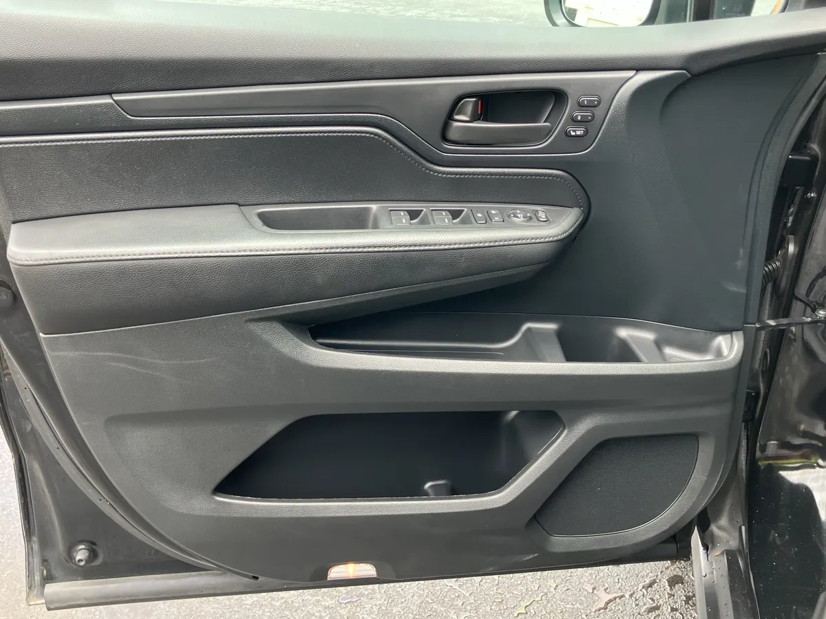 2024 Honda Odyssey EX-L Auto thumbnail 14