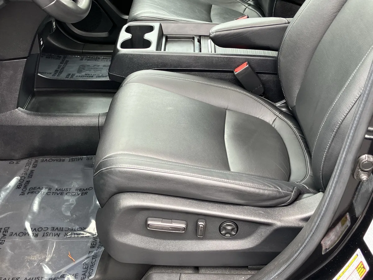 2024 Honda Odyssey EX-L Auto thumbnail 17