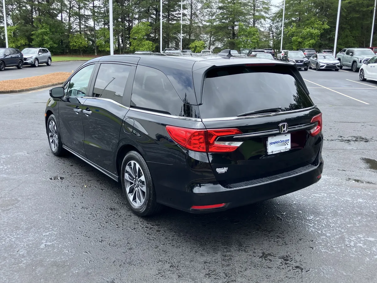 2024 Honda Odyssey EX-L Auto thumbnail 8