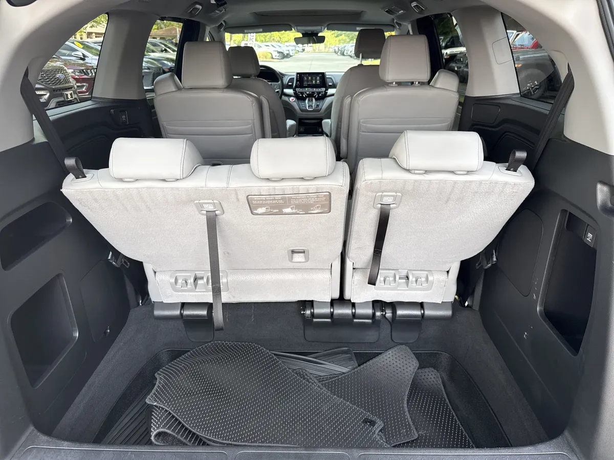 2024 Honda Odyssey EX-L thumbnail 19