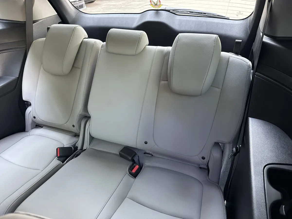 2024 Honda Odyssey EX-L thumbnail 22