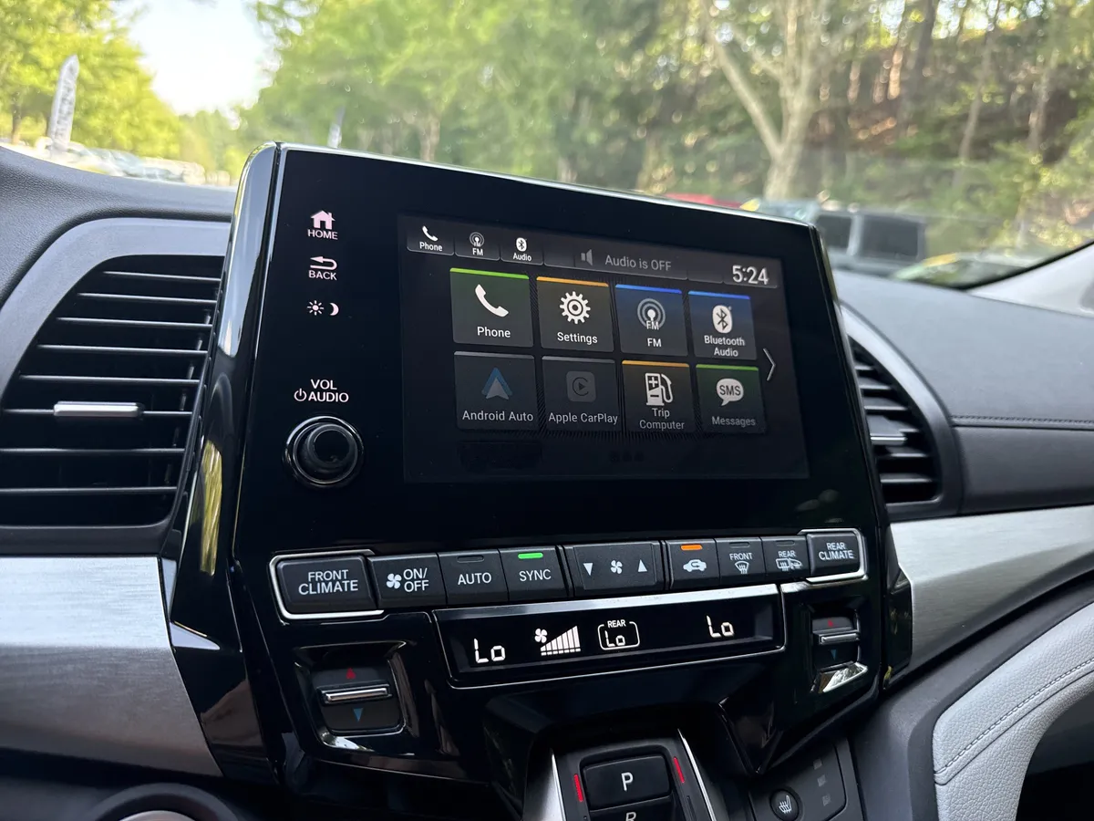 2024 Honda Odyssey EX-L thumbnail 27